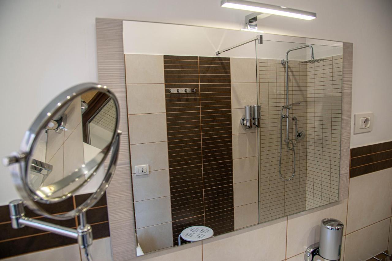 A Casa Di Pako Daire Salerno Dış mekan fotoğraf