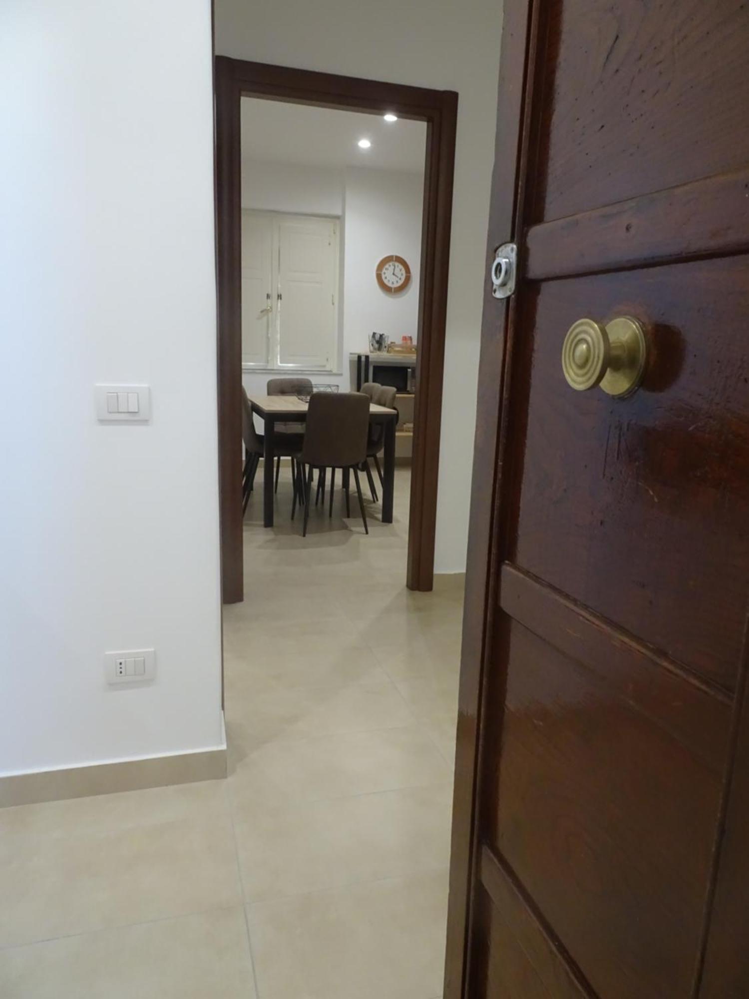 A Casa Di Pako Daire Salerno Dış mekan fotoğraf